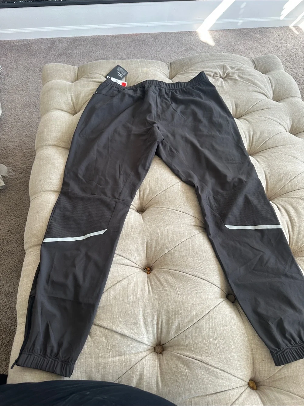 GAP Men's Dark Gray Athletic Joggers with Zip Pockets